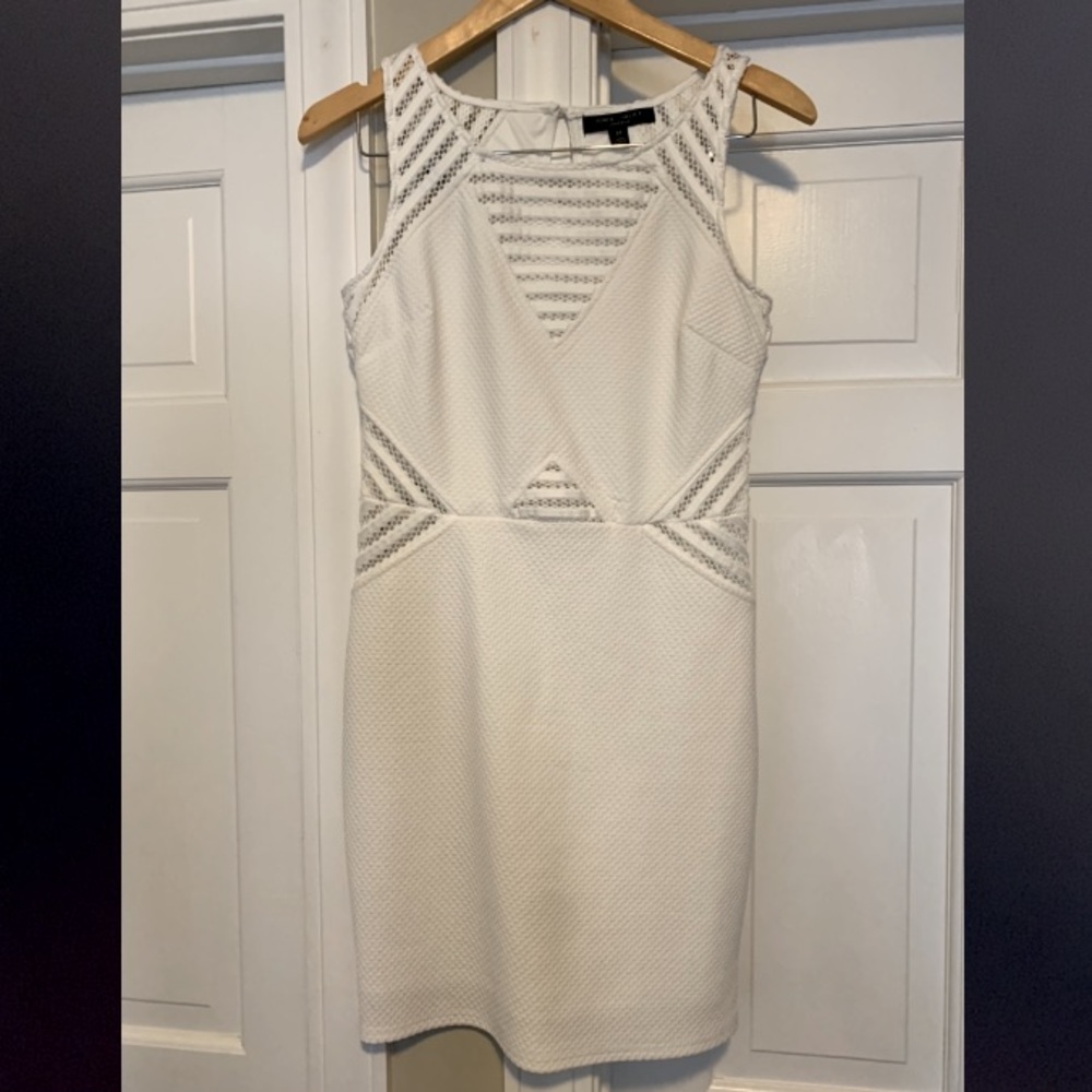 New Romeo + Juliet Couture Mesh Dress Stretch